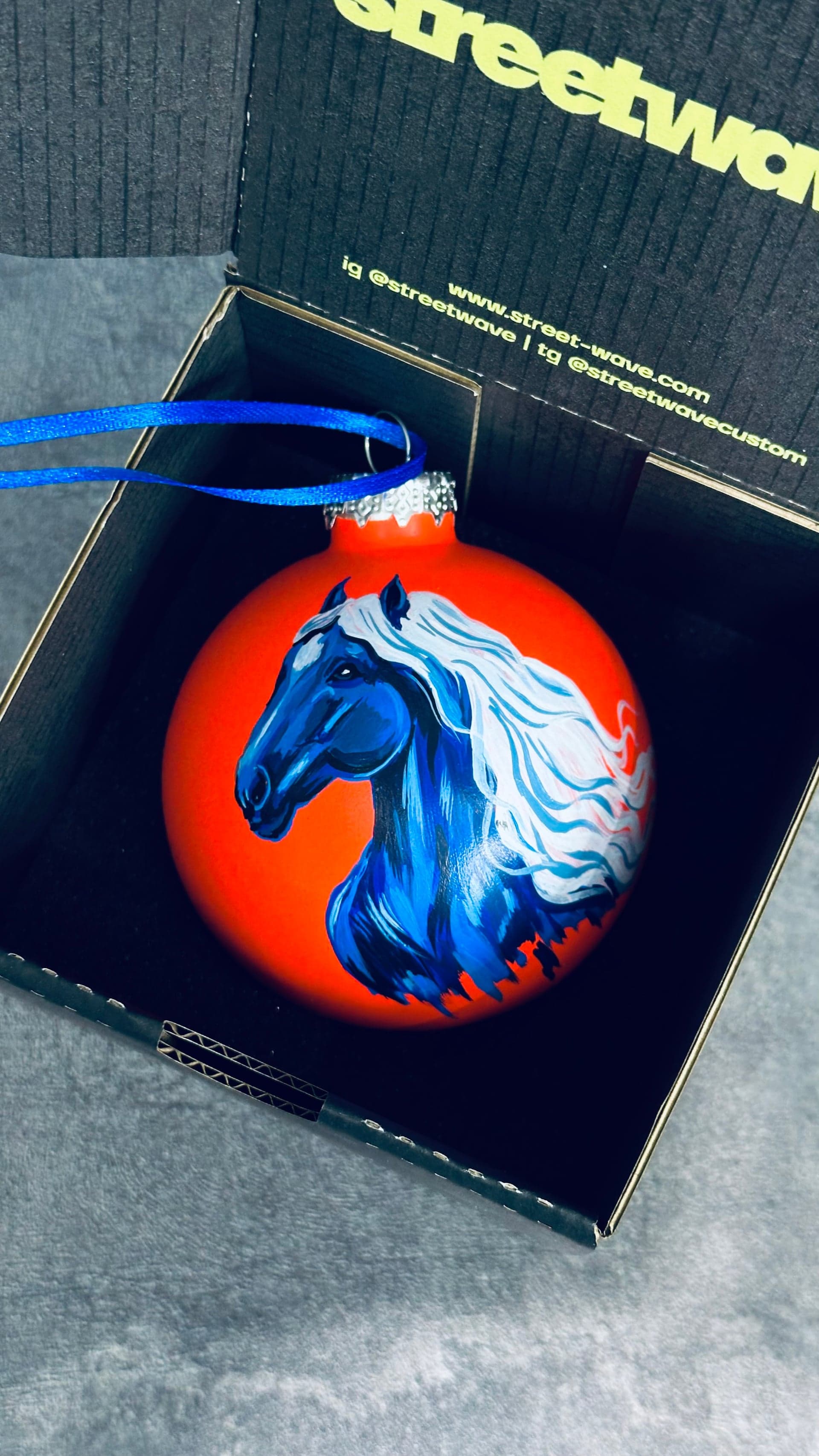 Новогодние ёлочные шары - 21